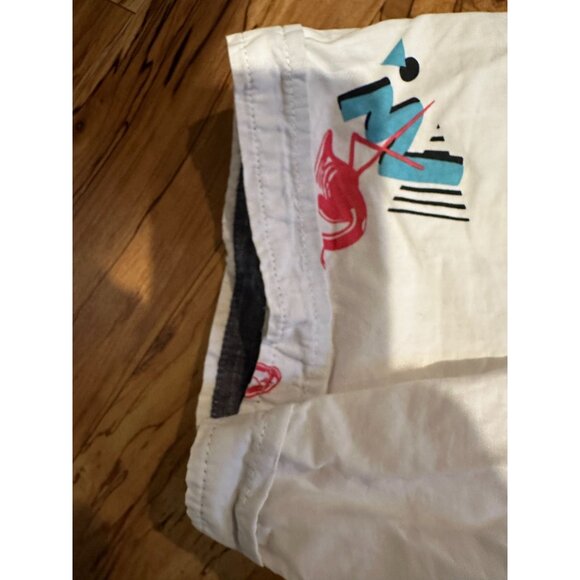 Broken Threads Flamingo Print Button-Down Shirt – Size XL – Excellent Condition - Picture 6 of 7